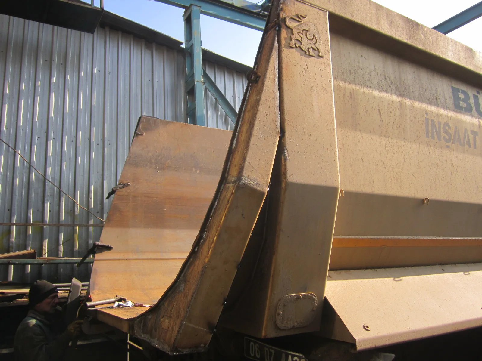 Damper Kapak Preste Düzeltme